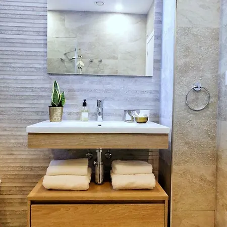 Bohospanishvilla Holiday home *